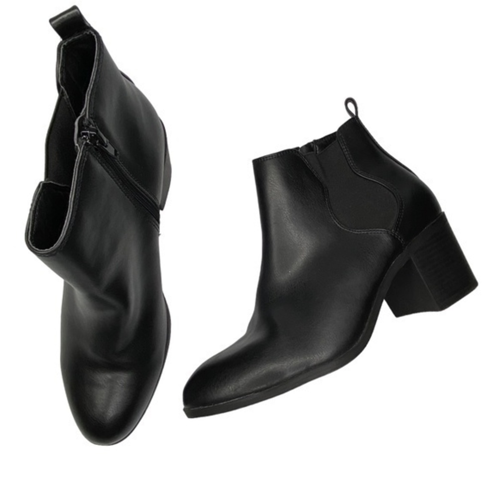 Serra Black Ankle Boot Faux Leather Side Zipper Heeled Ankle‎ Boots Size 9